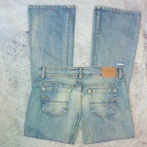 American Eagle Artist Jeans Flare Leg Size 6Reg